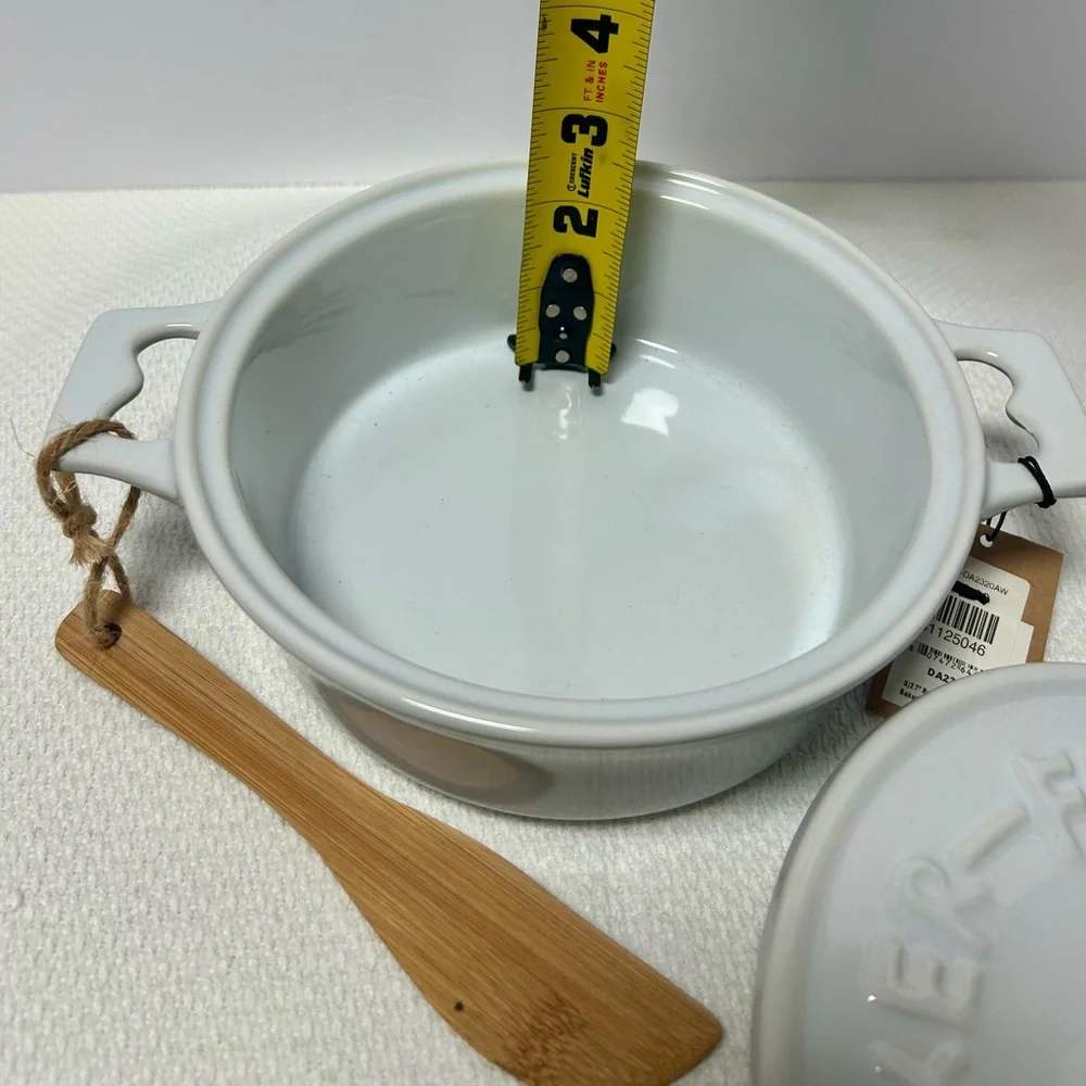 White Brie Cheese Baker with Lid and Bamboo Spreader - Picture 3 of 7